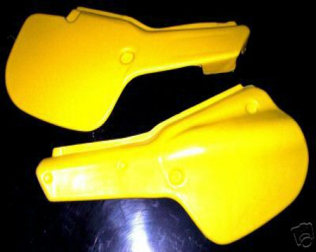 PLAQUES LATERALES YAMAHA YZ250/490 1983